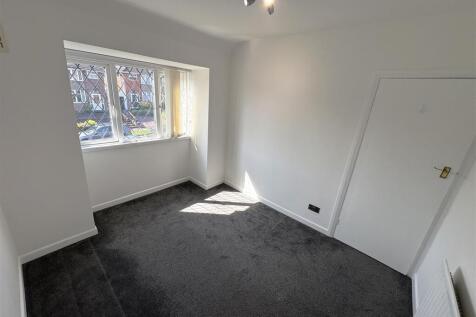 Bedroom 2 2.JPG