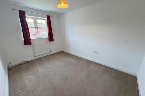 bedroom 3.jpeg