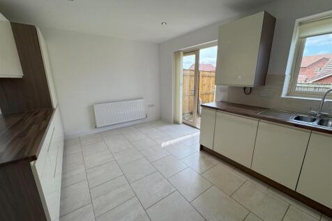 kitchen 1.jpg