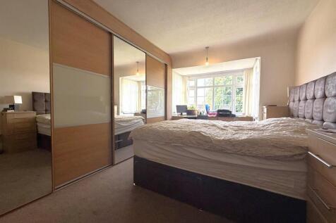new bedroom picture.jpg