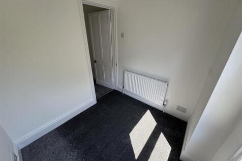 box room 1.JPG