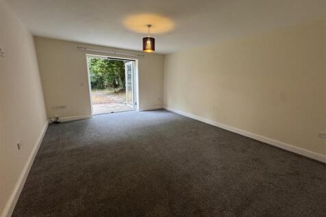 living room 1.JPG