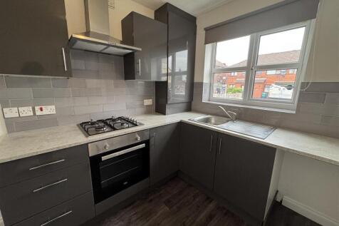 kitchen 2.JPG