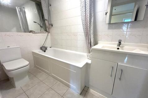 bathroom.jpeg