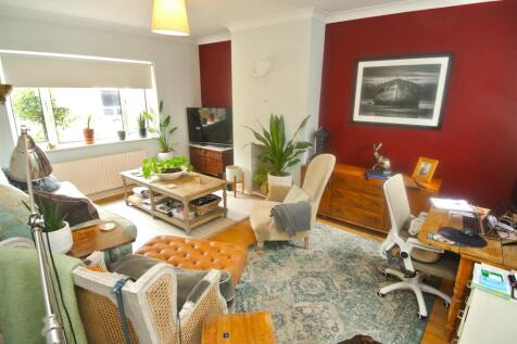 Living room.JPG