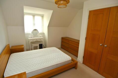 Master bedroom.JPG