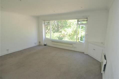 Living room.JPG