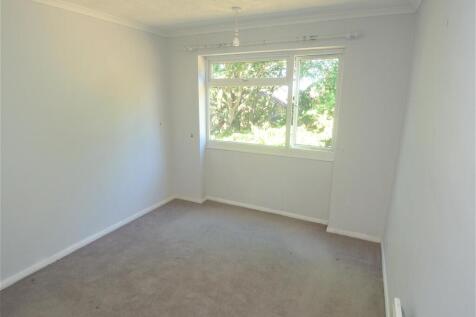 Bedroom 1.JPG