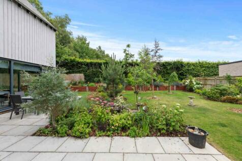 PRIVATE LANDSCAPED GARDENS.jpg