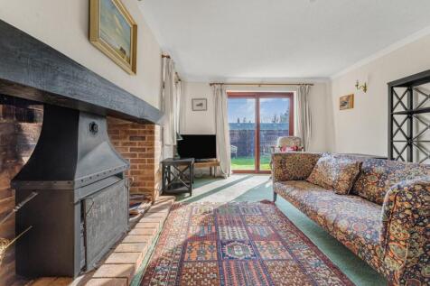 Sitting Room 2.jpg