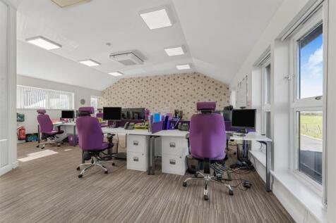 MAIN OFFICE SPACEii.jpg