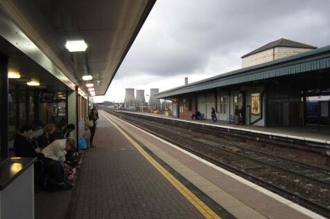DIDCOT PARKWAY STATION.jpg