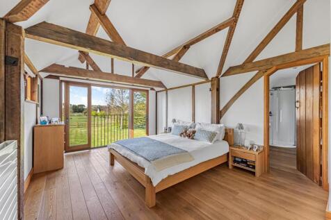 Main Bedroom.jpg