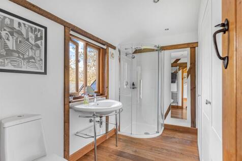 En-Suite.jpg