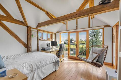Bedroom 3.jpg