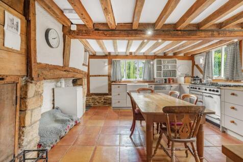 FARM HOUSE KITCHEN.jpg