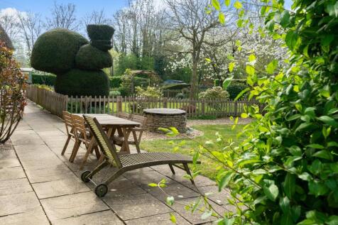 THE TERRACE.jpg