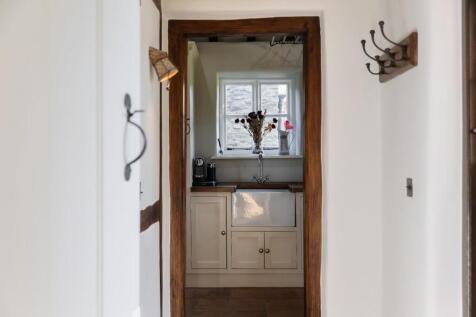 LAUNDRY &amp; BOOT ROOM.jpg