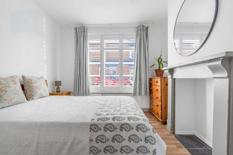 TRANQUIL BEDROOM.jpg