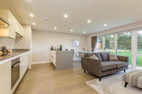 SOCIAL KITCHEN &amp; LIVING SPACE.jpg