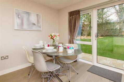 DINING AREA.jpg