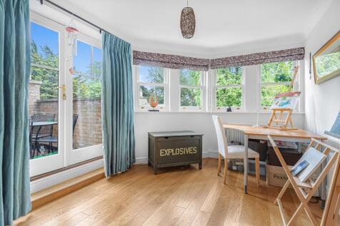 ROOF GARDEN ROOM.jpg
