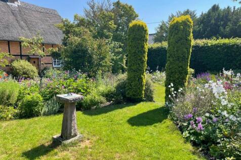 GARDEN5 - Copy.jpg