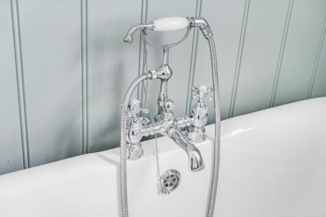 BATHROOM DETAIL.jpg