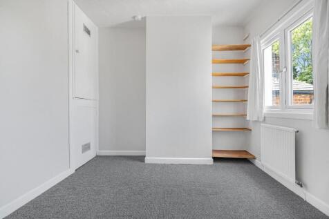 BEROOM 2.jpg