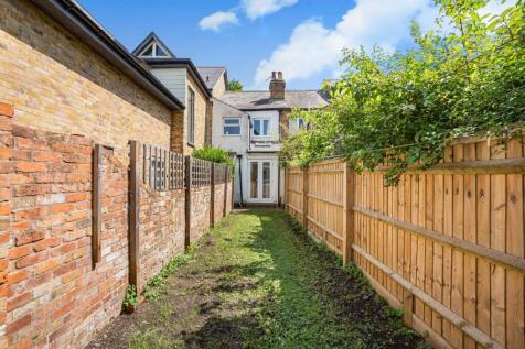 WEST FACING GARDEN.jpg