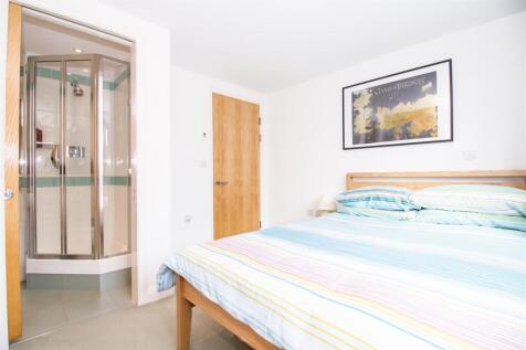 Bedroom.jpg