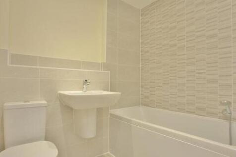 Bathroom.JPG