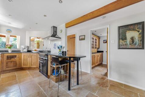 KITCHEN &amp; LAUNDRY ROOM.jpg
