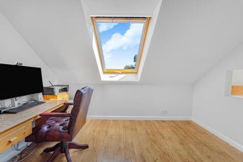 BEDROOM or STUDY.jpg