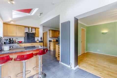 8468771-interior9-800.jpg