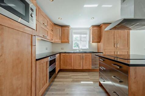 KITCHEN ii.jpg
