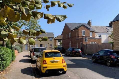 Apartment 3 9 All Saints Road.jpg