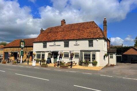 LOCAL PUB.jpg