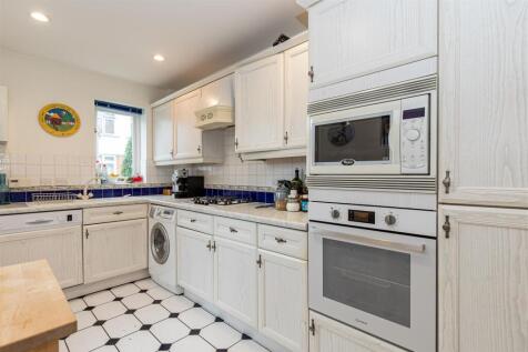 LIMED OAK KITCHEN.jpg