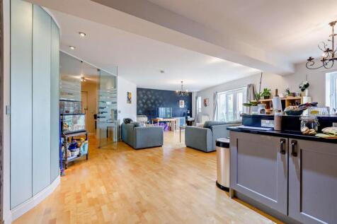 8477364-Interior16-800.jpg