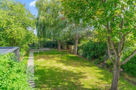 SPECIAL PRIVATE GARDENS.jpg