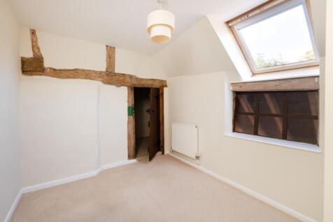 BEDROOM 4.jpg
