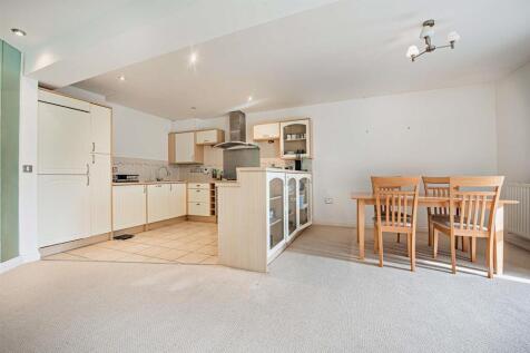 8570645-interior02-800.jpg