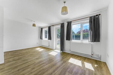11 Rawson Close -11.jpg