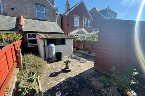 Rear &amp; garden