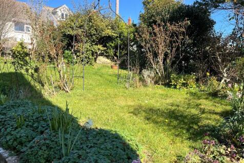 Side garden