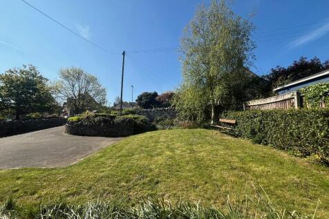 Front garden (south)