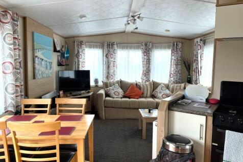 Dining/lounge