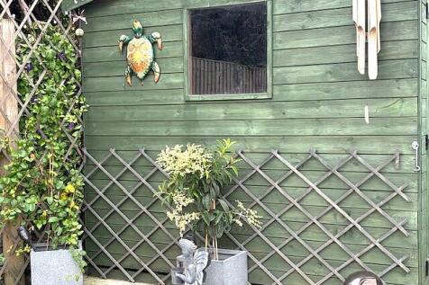 Garcen shed