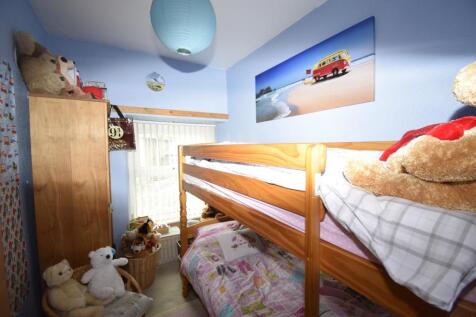 Bedroom 3.JPG